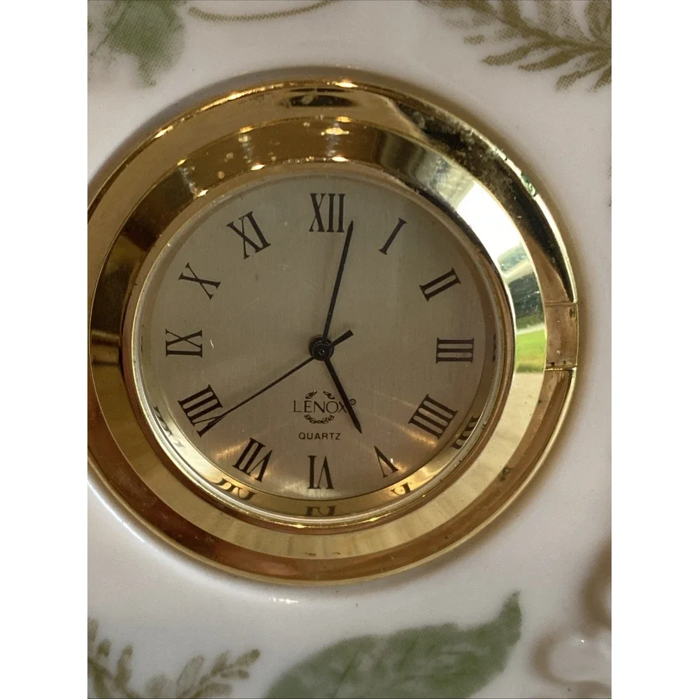 Vintage Lenox Porcelain Desk Clock Cream Gold Green Leaf Pattern Quartz Untested